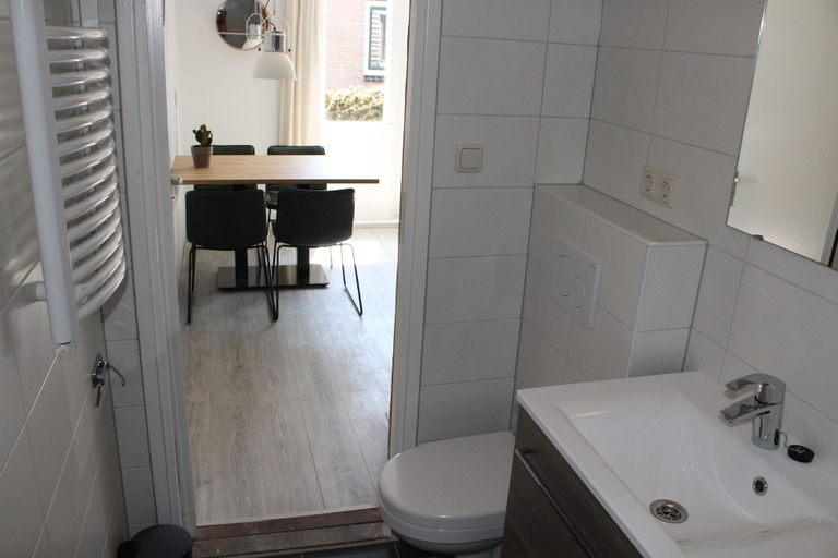 Bathroom 3, De Vlindertuin Ameland, Ameland