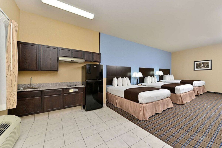 Others 4, Western Inn & Suites, Dimmit