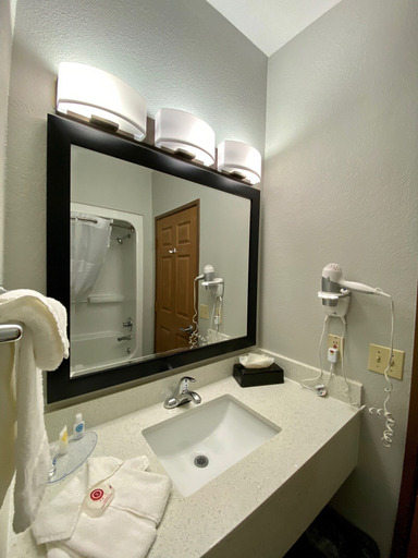 Bathroom 4, Comfort Inn Owasso - Tulsa, Tulsa