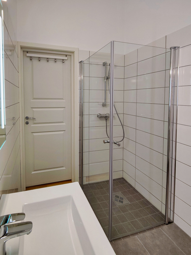Bathroom 3, Kongsgata Apartments, Sandnes
