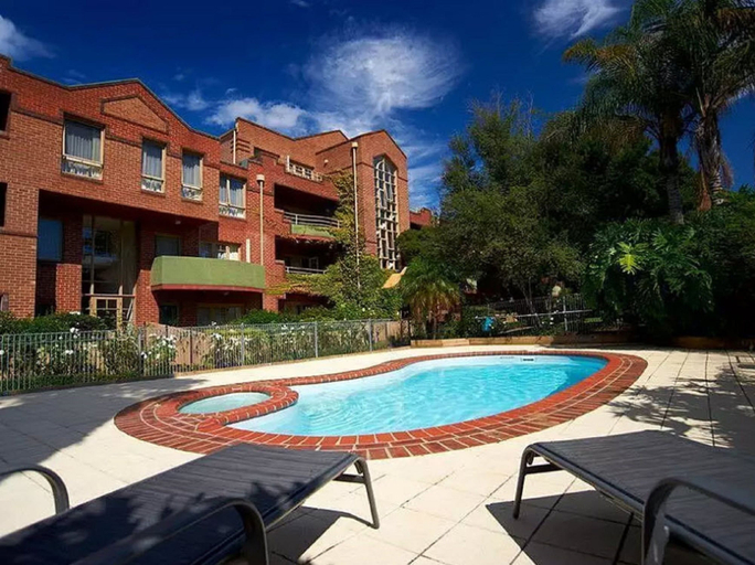 Sport & Beauty 5, Comfort Apartments Royal Gardens, Melbourne