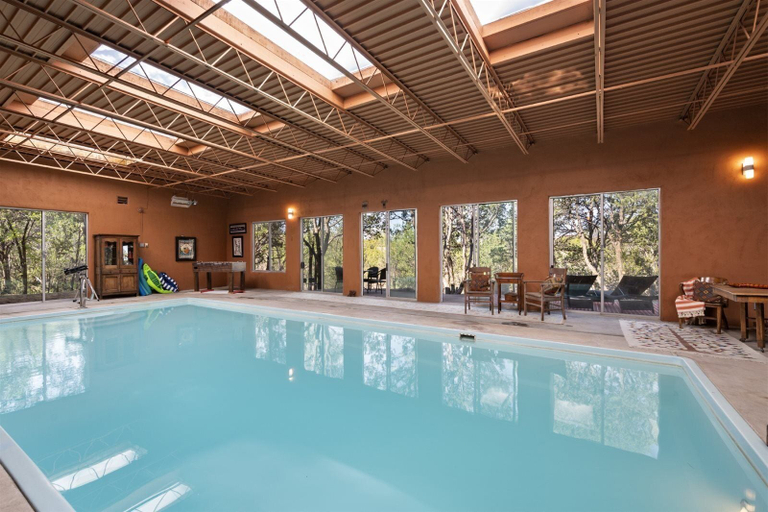Sport & Beauty 5, Cinco Chimineas - Indoor Pool, Walk to Canyon Rd, Authentic Historic Santa Fe, Santa Fe