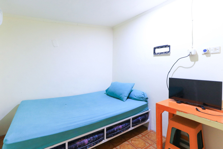 Bedroom 24