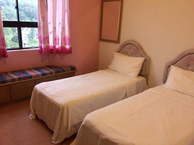 Bedroom 2, 2 Bedrooms Apartment by Paul, Genting Highlands