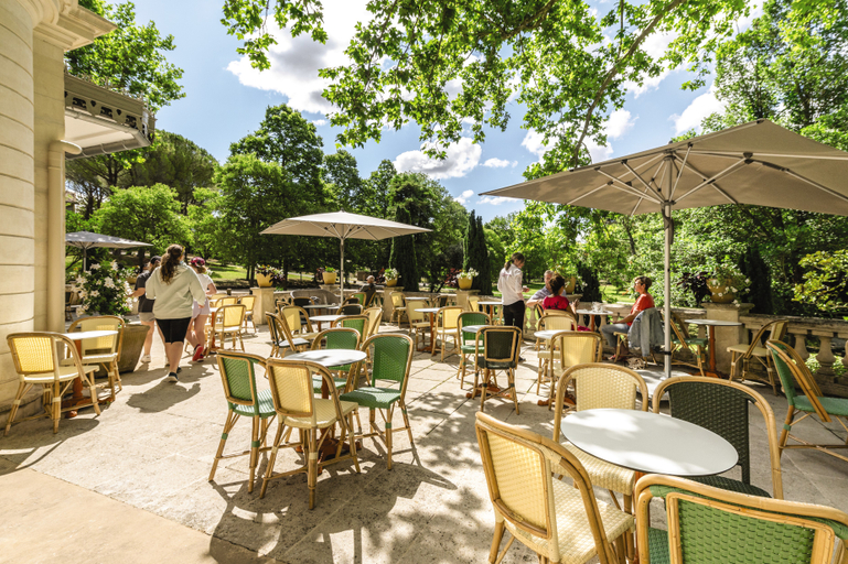 Food & Drinks 5, L'Isle-sur-la-Sorgue "Domaine de Mousquety", Vaucluse