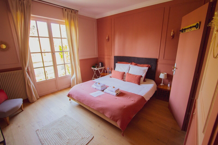 Bedroom 3, les jardins de Beaumont, Nord