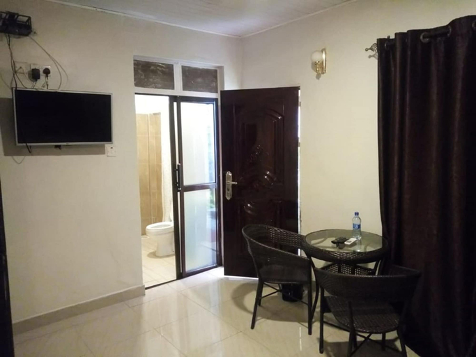 Others 5, Beach View Hotel, Kisumu Central