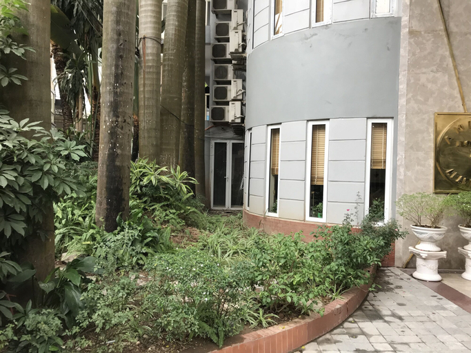 Exterior & Views 2, Anh Tri Flower Apartment, Tây Hồ