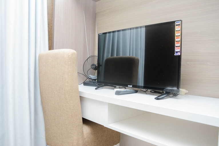 Others 3, Comfortable Studio at Grand Dhika City Jatiwarna Apartment By Travelio, Bekasi