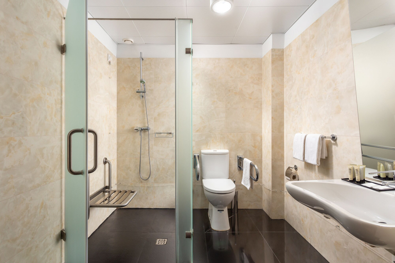 Bathroom 4, Hotel Luena, Lisbon