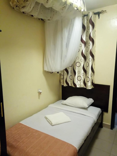 Bedroom 2, Beach View Hotel, Kisumu Central