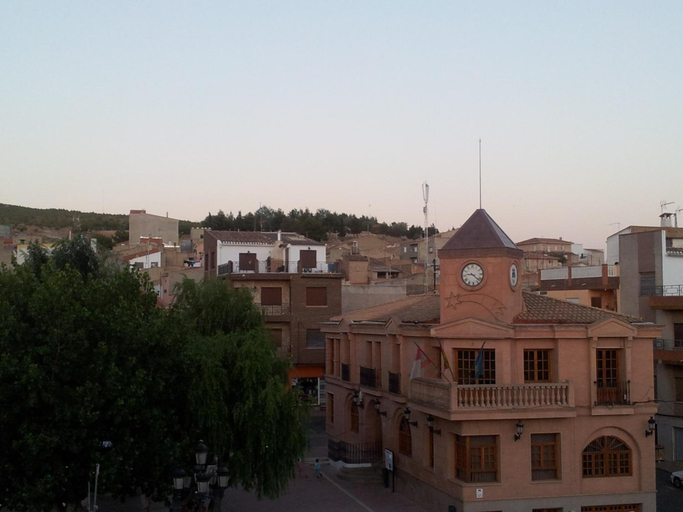 Others 4, Hostal Central, Albacete