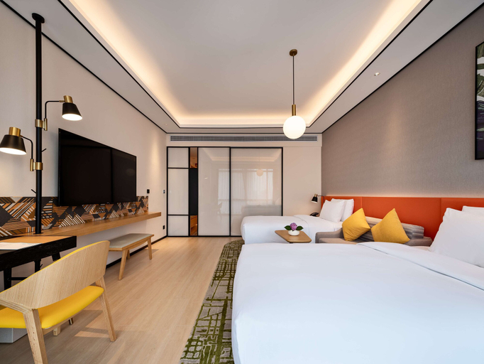 Bedroom 2, Hilton Garden Inn Nanchang Honggutan, Nanchang