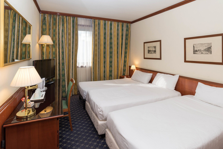 Bedroom 2, Hotel Catullo, Verona