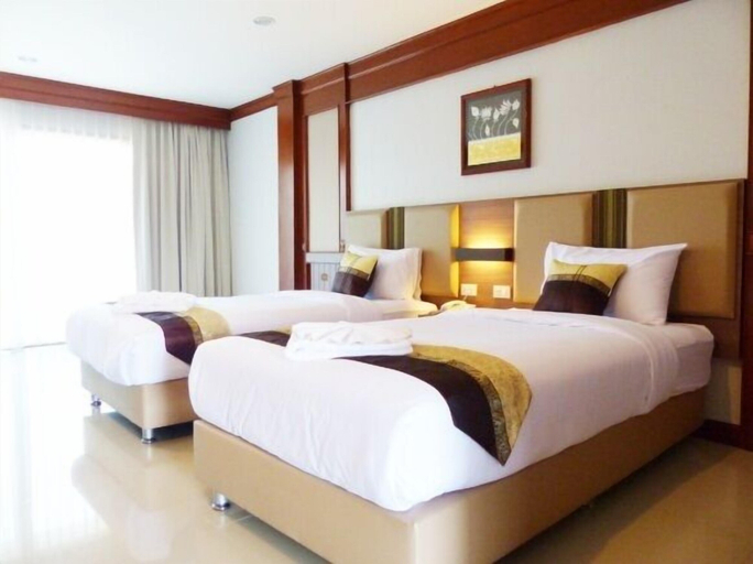 Bedroom 5, The Impress Nan Hotel, Muang Nan
