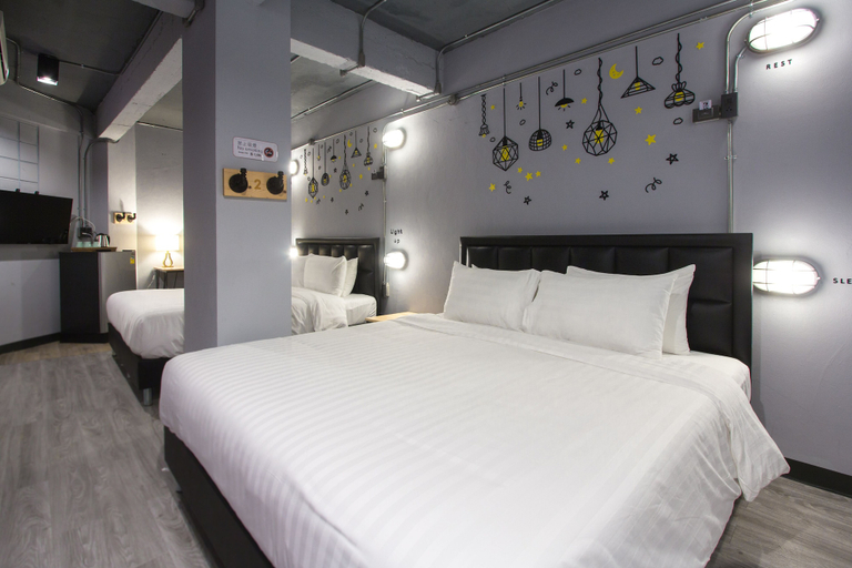 Bedroom 3, Rest24 Residence, Bang Rak
