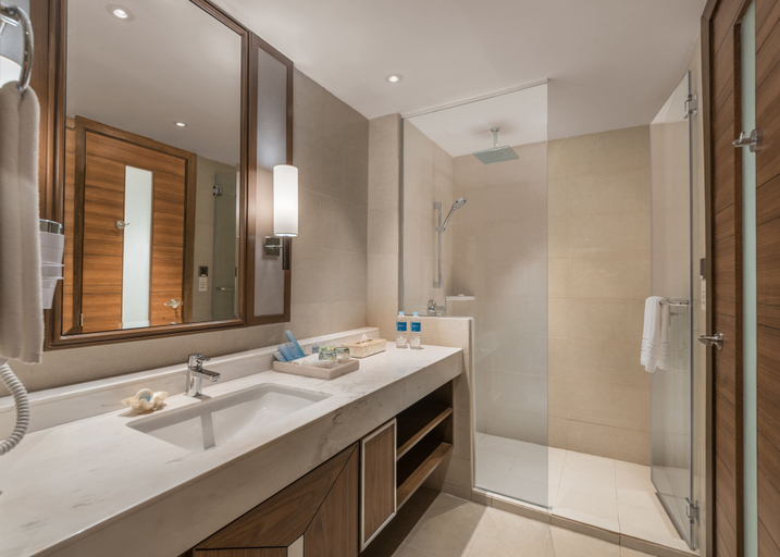 Bathroom 5, Henann Crystal Sands Resort, Malay