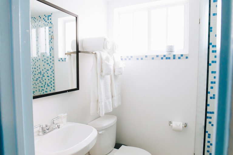 Bathroom 5, Aqua Hotel, Miami-Dade