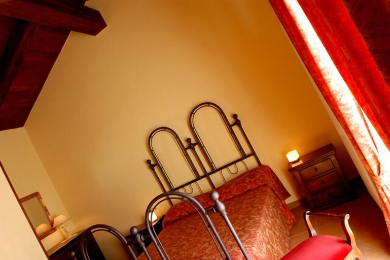 Bedroom 3, Agriturismo Sol Alto, Ascoli Piceno