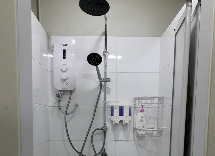 Bathroom 5, Bestow Hostel, Kuala Lumpur