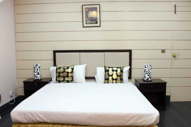 Bedroom 2, Comfort Inn Hotel, Lahore