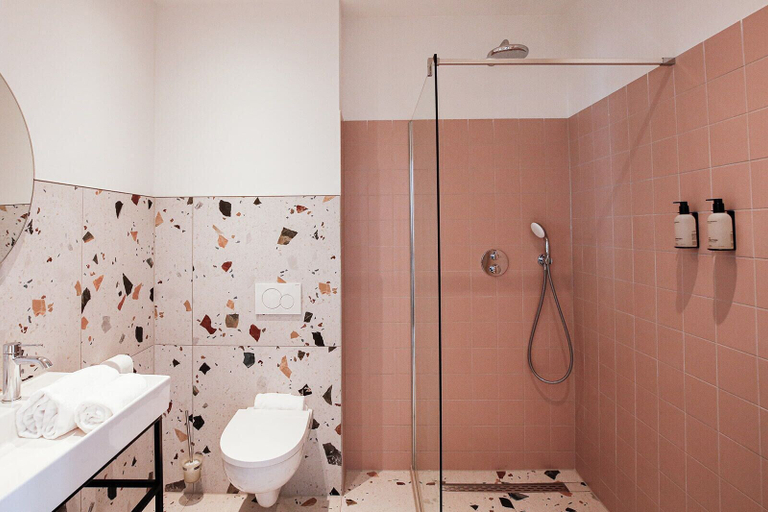 Bathroom 5, Hotel Bries Den Haag Scheveningen, The Hague