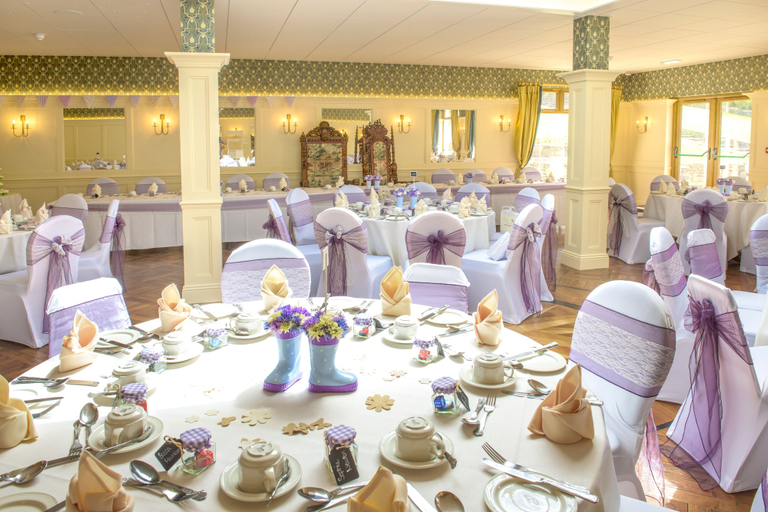 Food & Drinks 5, Newby Bridge Hotel, Cumbria
