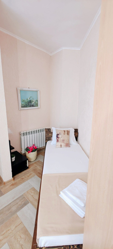 Bedroom 2, Hotel Karavan, Anapskiy rayon