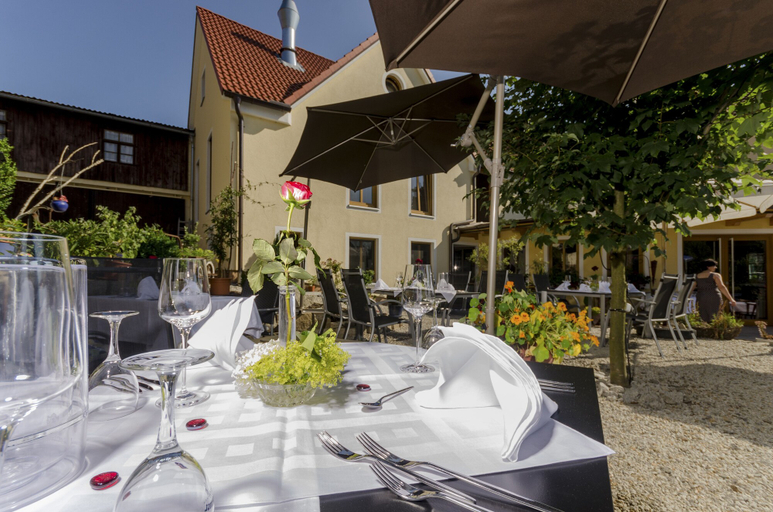 Food & Drinks 5, Landhotel Goldenes Kreuz, Neustadt an der Waldnaab