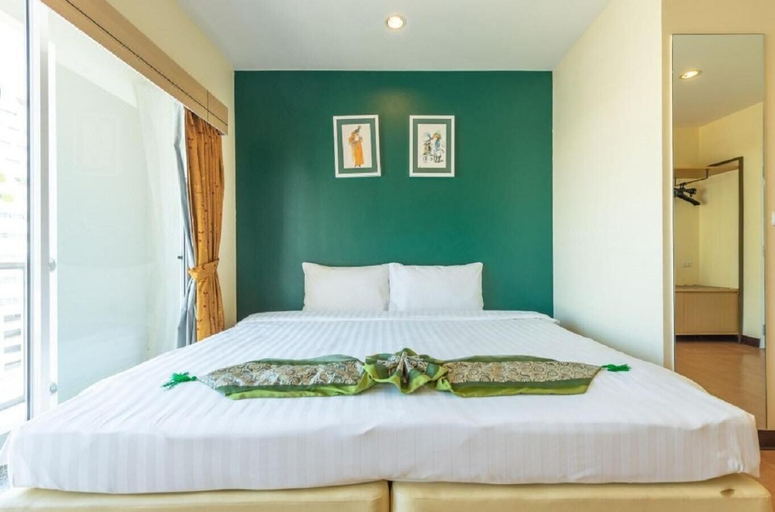 Bedroom 2, Klean Residence Hotel, Khlong San
