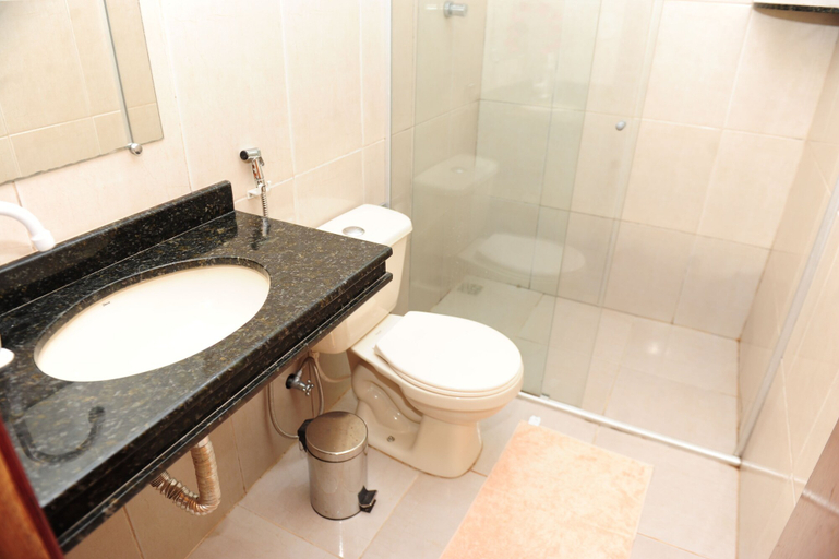Bathroom 4, Hotel Kanaan, Pimenta Bueno