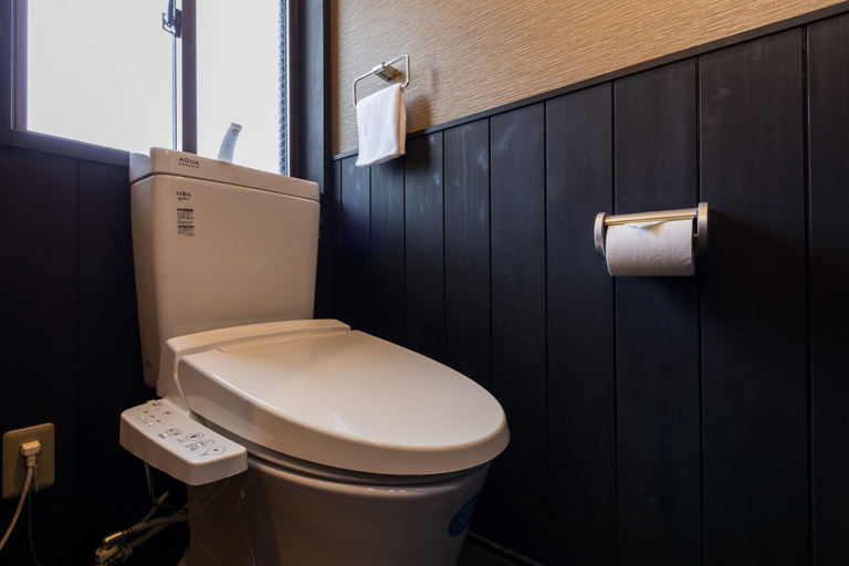 Bathroom 4, Tofukuji SAKURA, Kyoto