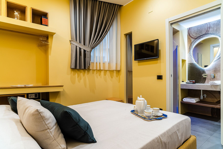 Bedroom 4, De Gulia Charme and Relax, Salerno
