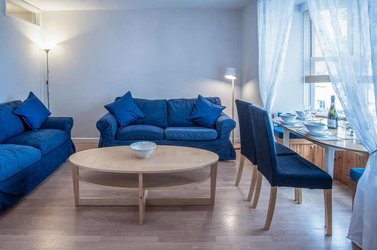 Others 5, Starfish Apartment - 2 Bedroom - Tenby, Pembrokeshire