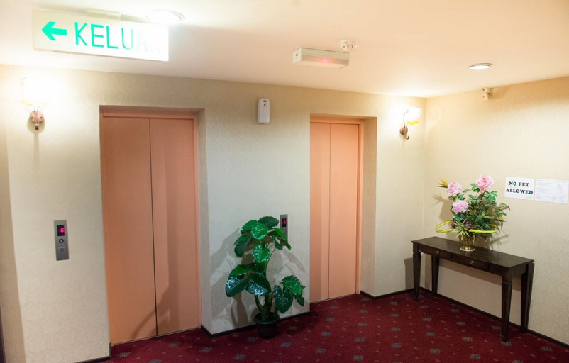 Others 5, Hotel Vistaria, Johor Bahru