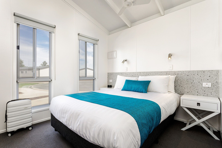 Bedroom 3, RACV Cobram Resort, Moira - West