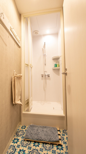 Bathroom 5, Trip & Sleep Hostel, Nagoya