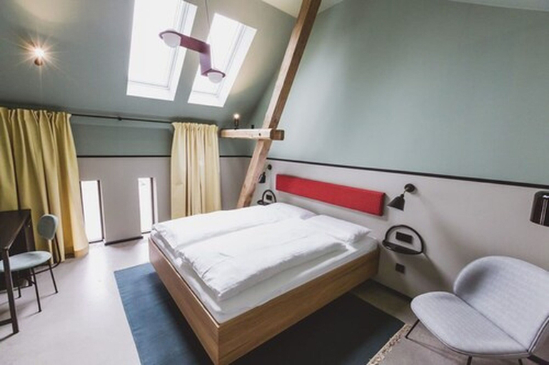 Bedroom 2, Hotel am Kloster, Schaumburg