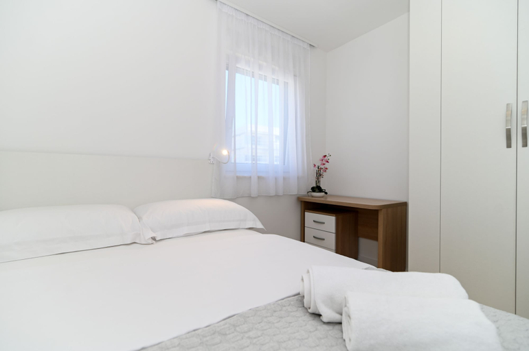 Bedroom 2, Laura apartment, Trogir