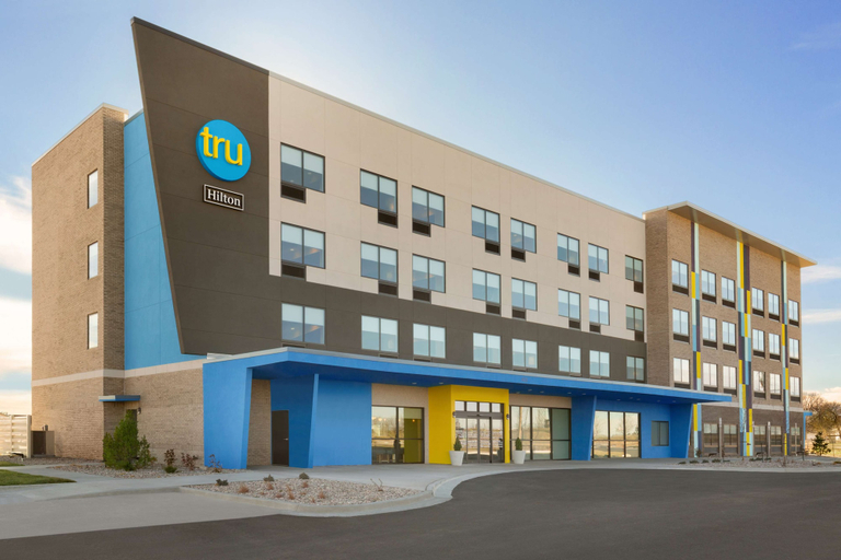 Exterior & Views 2, Tru by Hilton Cheyenne WY, Laramie