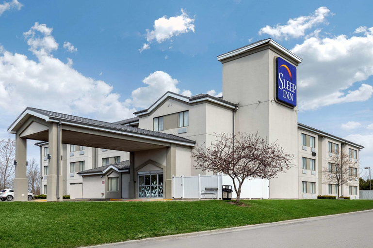 Sleep Inn near Great Lakes Naval Base, Lake