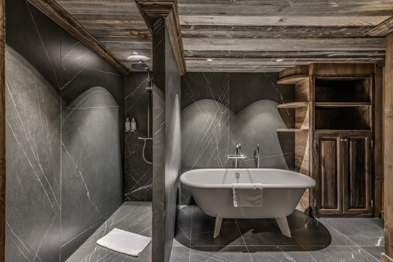 Bathroom 3, Hotel Le Val d'Isere, Savoie