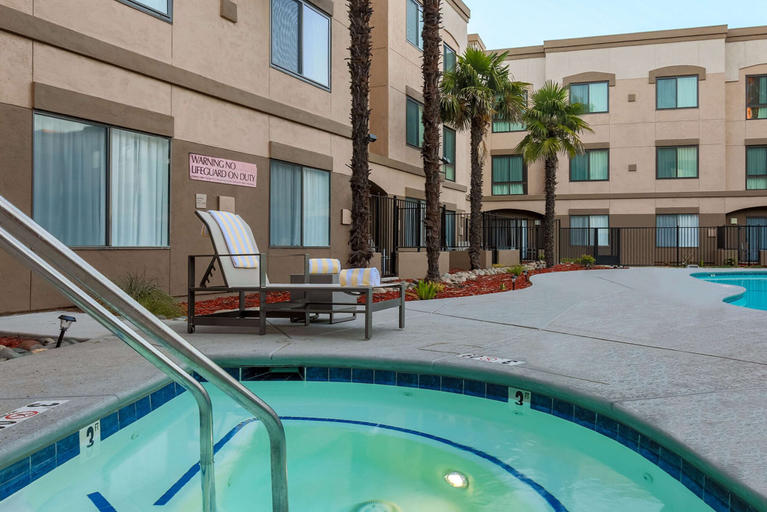 Sport & Beauty 2, DoubleTree Suites by Hilton Hotel Sacramento- Rancho Cordova, Sacramento