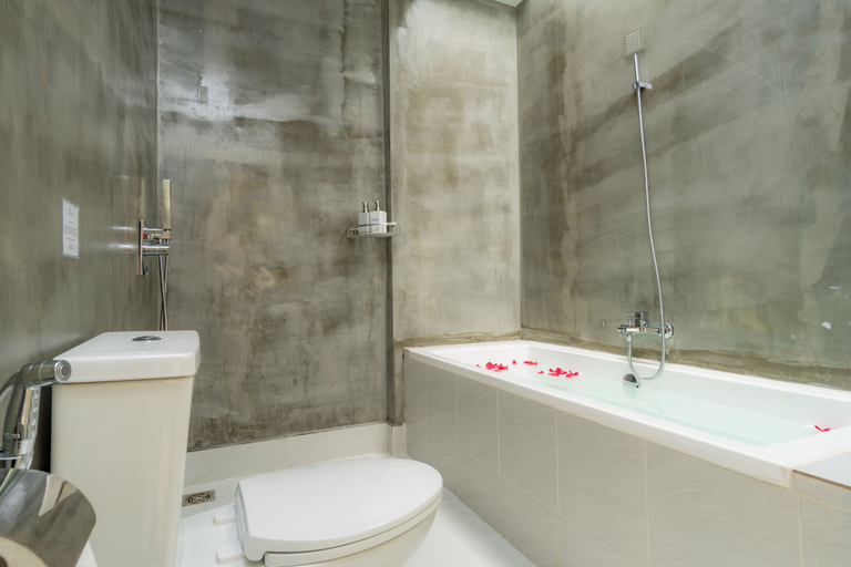 Bathroom 5, Glow Inn Siem Reap, Siem Reap