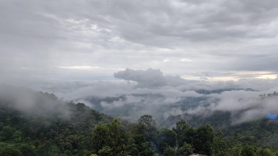 Others 3, The Cliff Edge Coorg, Kodagu