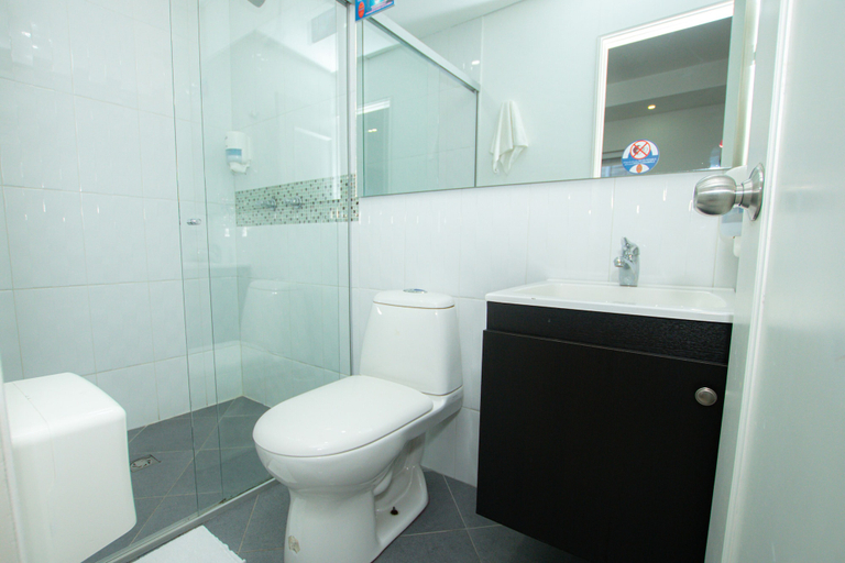 Bathroom 2, Hotel Oasis, Rionegro