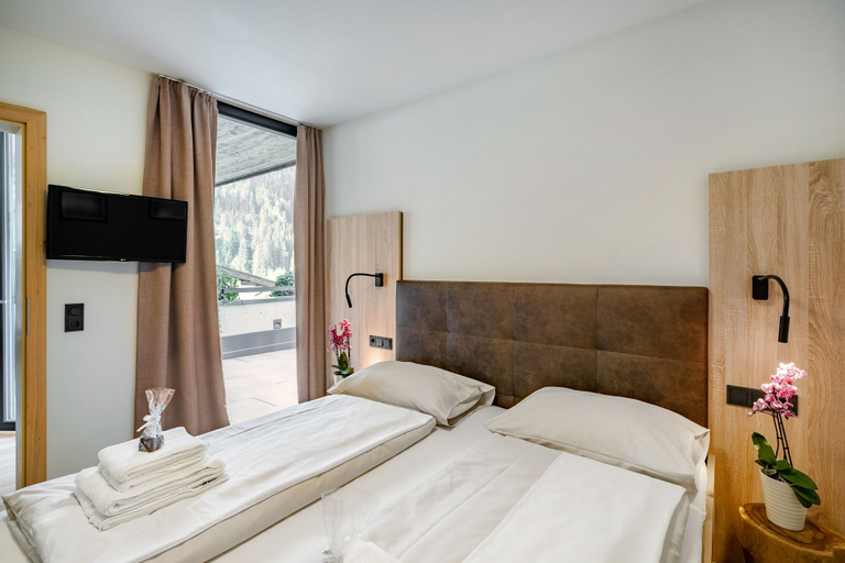 Bedroom 3, Sunny Ferienwohnungen, Zell am See
