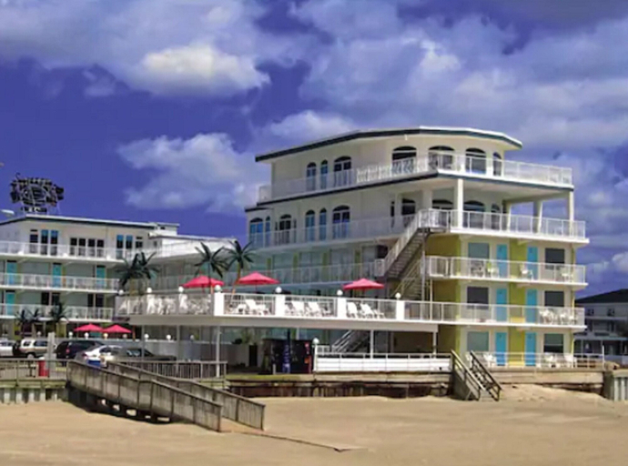 Exterior & Views 2, Paradise Oceanfront Resort, Cape May