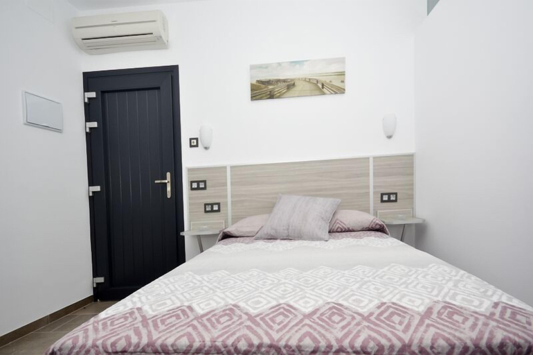 Bedroom 2, Hostal Maria Jose, Cádiz