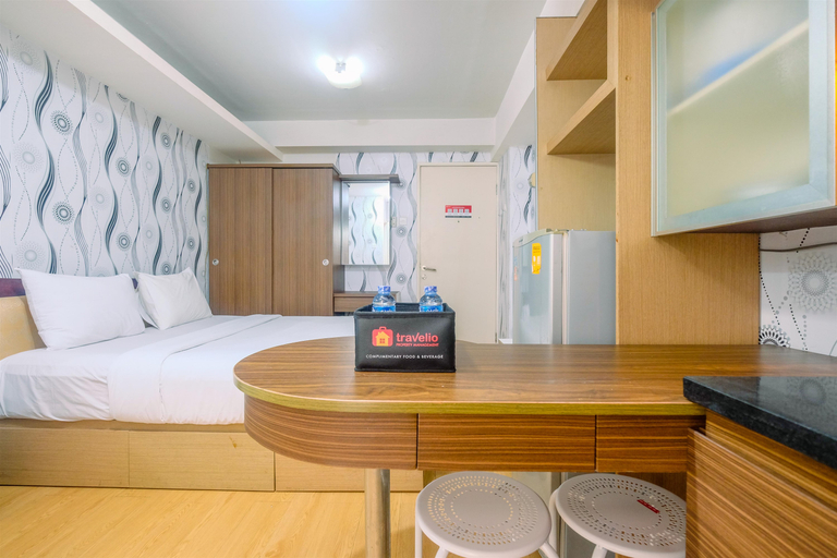 Bedroom 2, Compact and Modern Studio Kalibata City Apartment By Travelio, South Jakarta